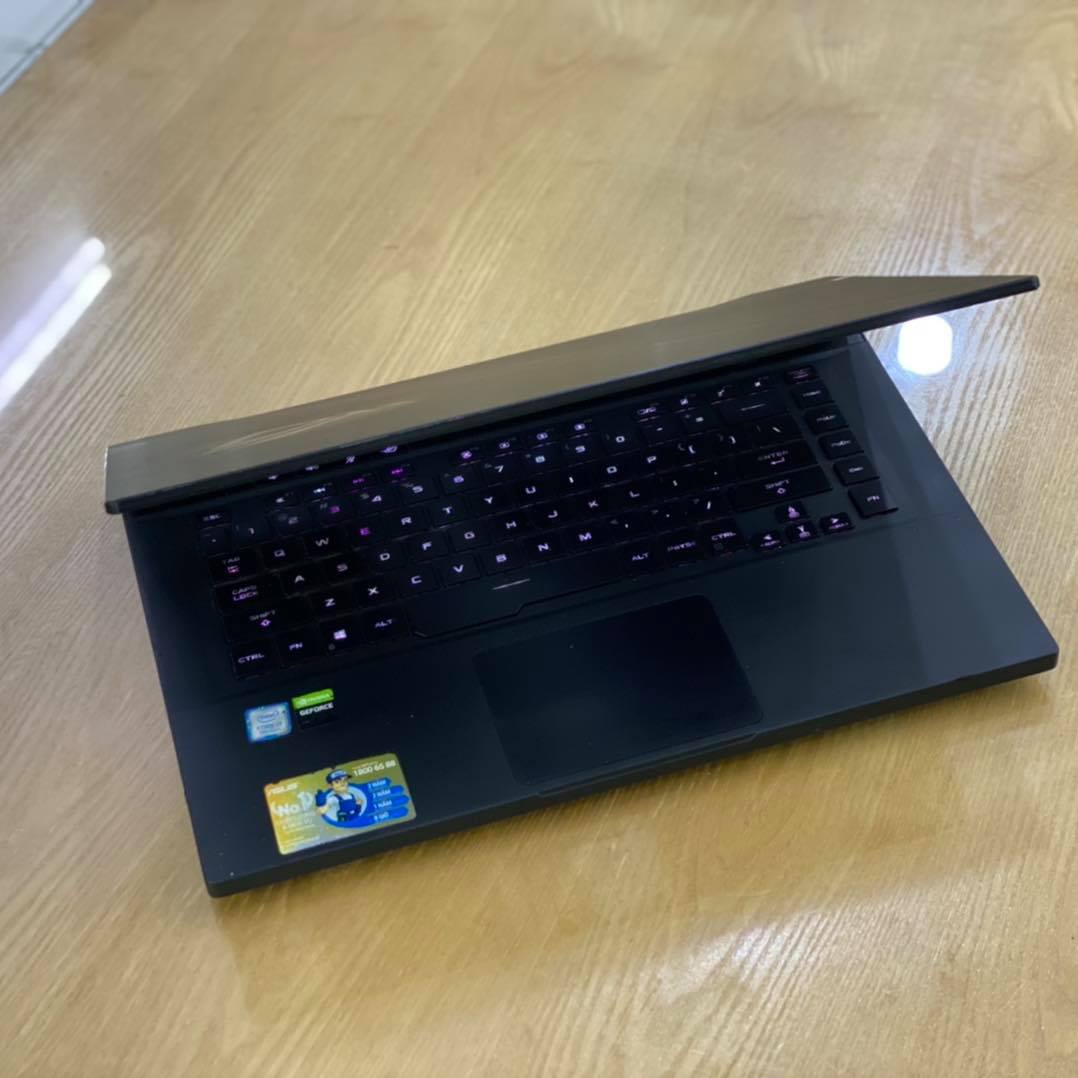 Laptop Asus ROG Zephyrus S GX502GV-ES018-4.jpeg